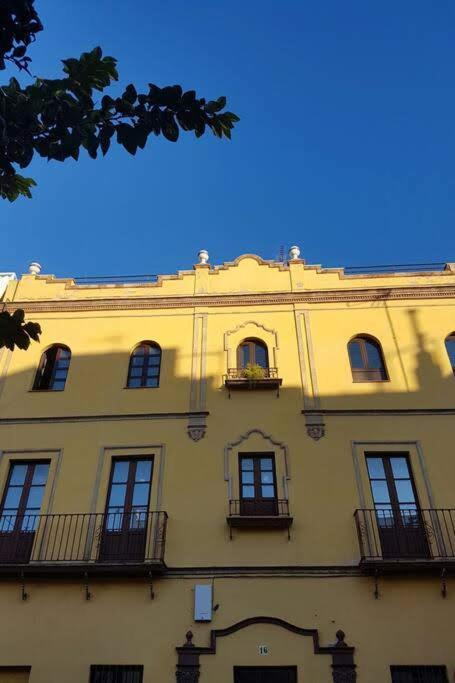 Central Apartment In Seville Ngoại thất bức ảnh